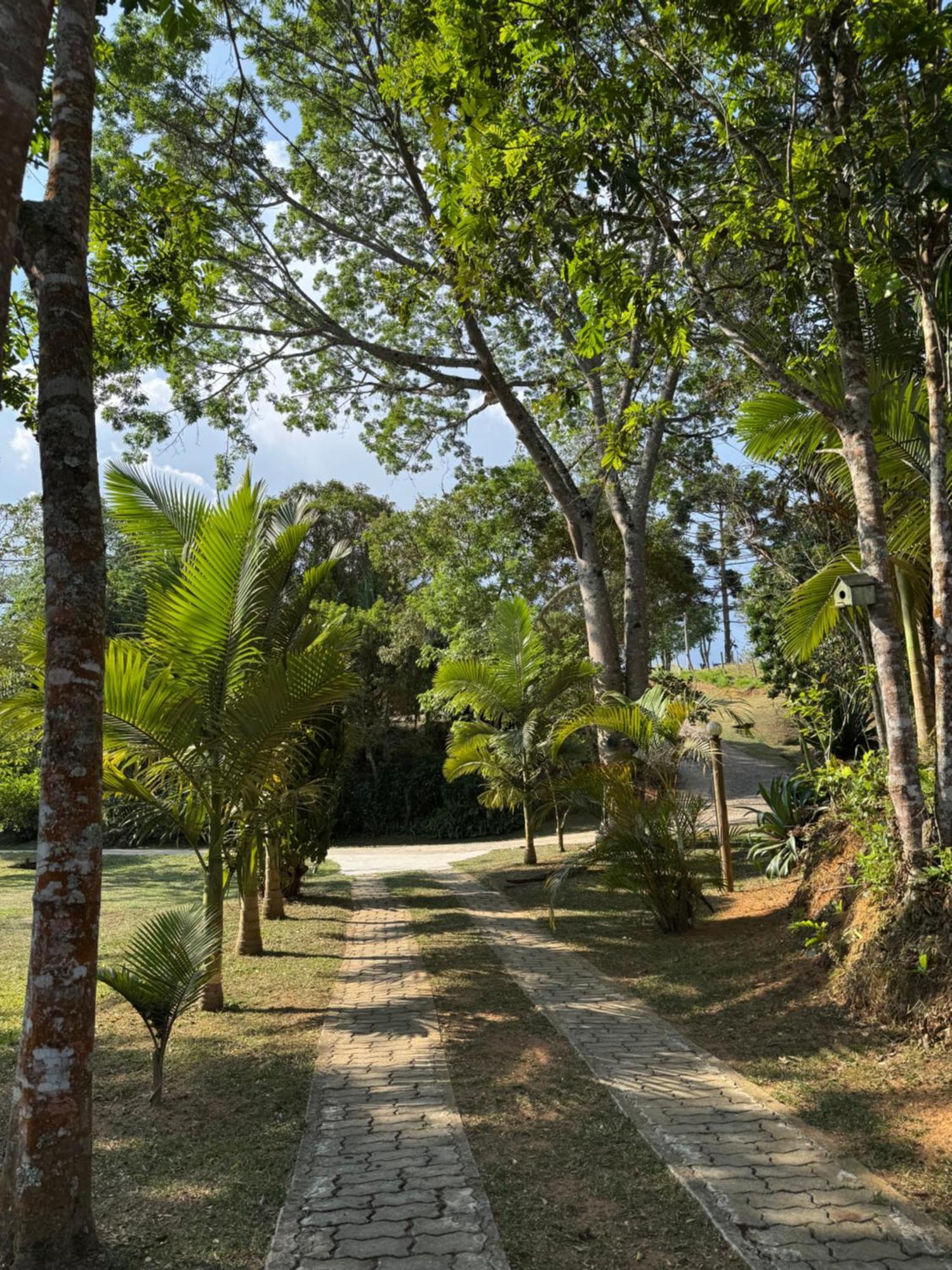 Pousada Recanto Dos Passaros Cunha Bagian luar foto